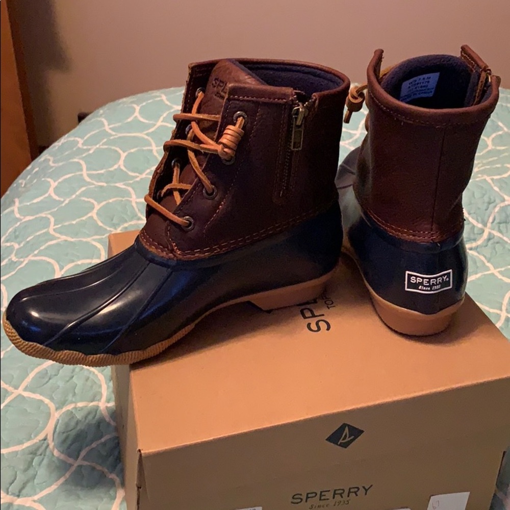 Sperry boots